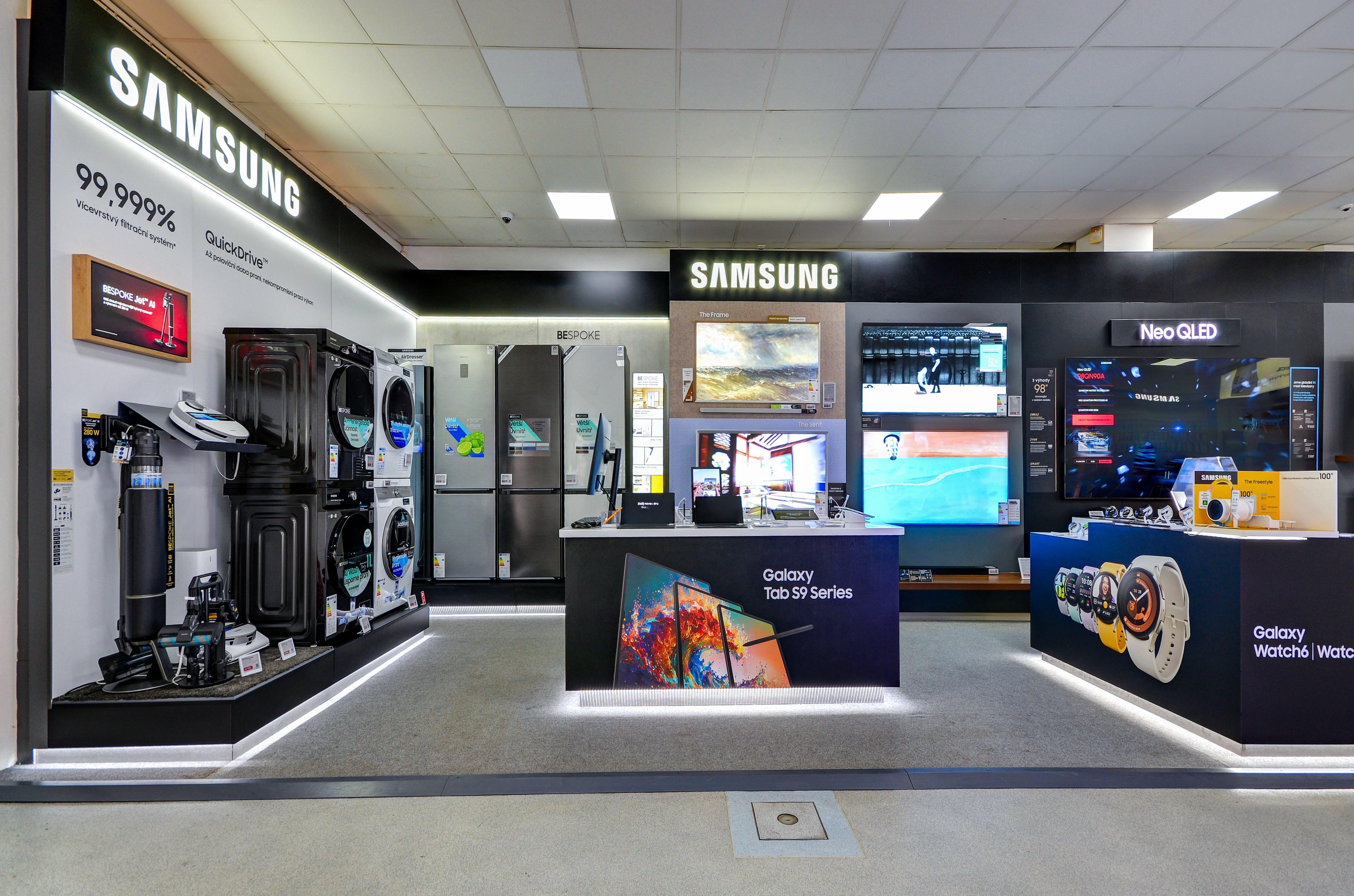 SAMSUNG